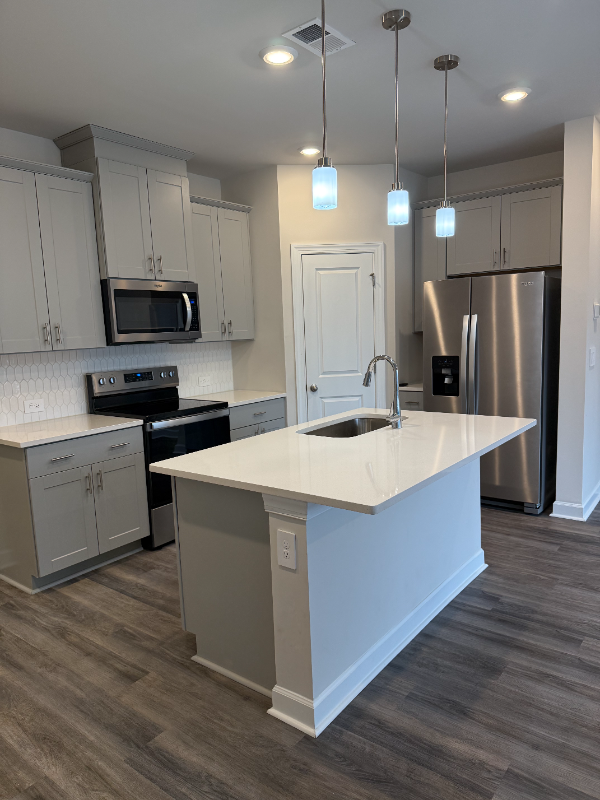 2120 Old Rivers Rd - Photo 2 of 14