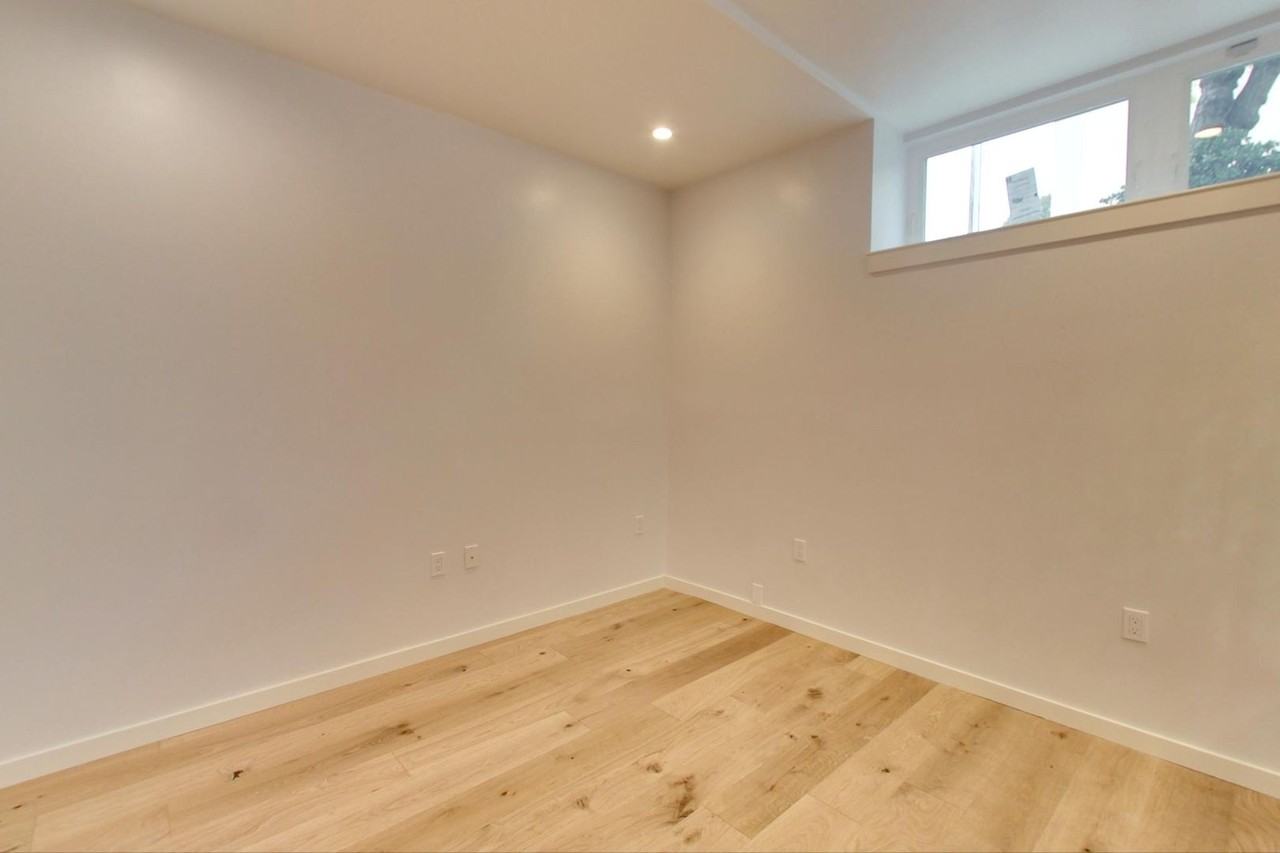 159 Castro St - Photo 5 of 20