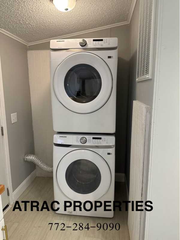 608 Ne Diana Ter - Photo 6 of 8