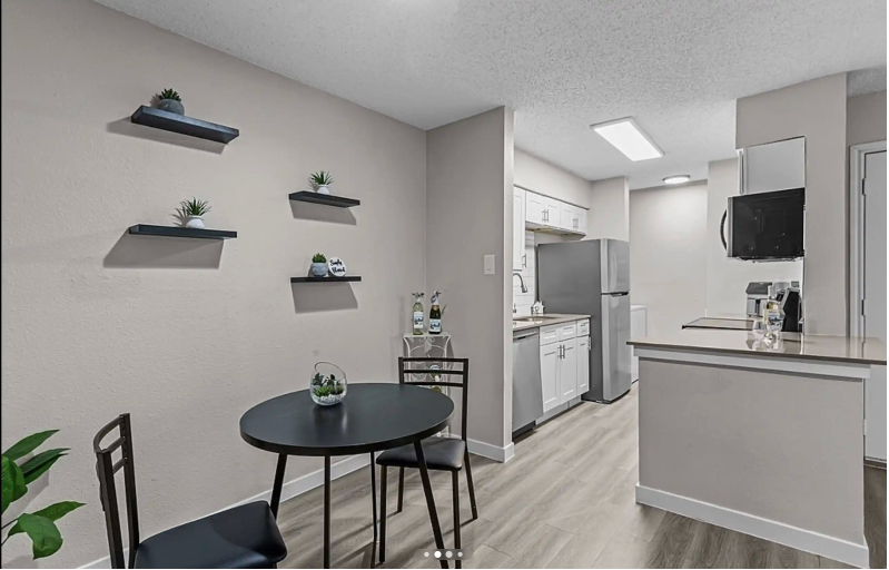 6776 Westcreek Dr #1314 - Photo 5 of 14