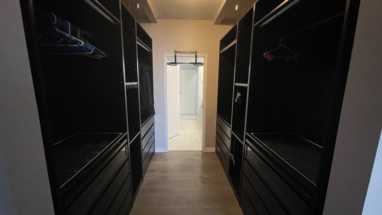 1102 Ewen Avenue #202 - Photo 6 of 20