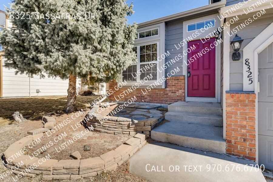 8325 Sassafras Dr - Photo 2 of 26