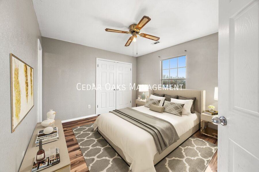 100 N Brandon St - Photo 6 of 20