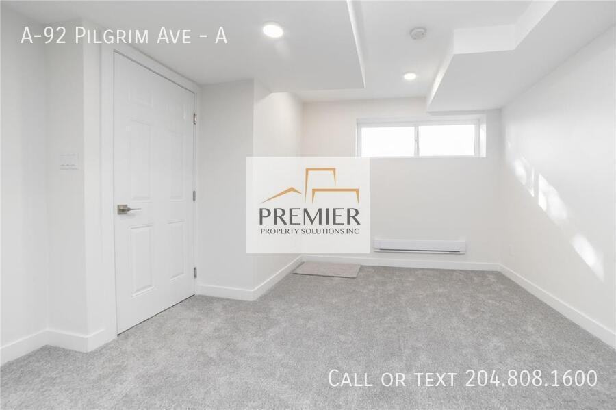 92 A-92 Pilgrim Ave #A - Photo 4 of 7