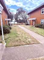 featured image of 1001 Little Bay Ave