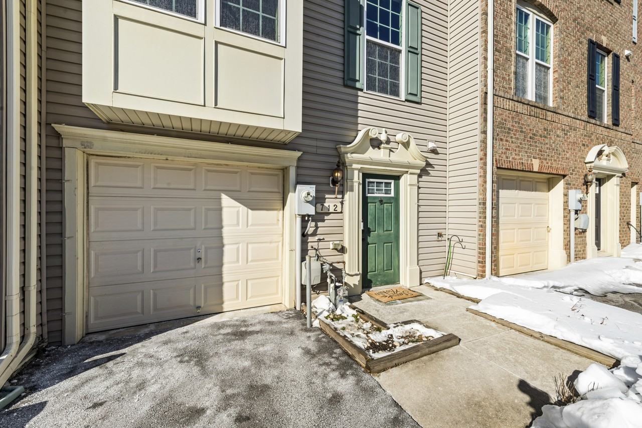 712 White Walnut Ln #1 - Photo 2 of 26