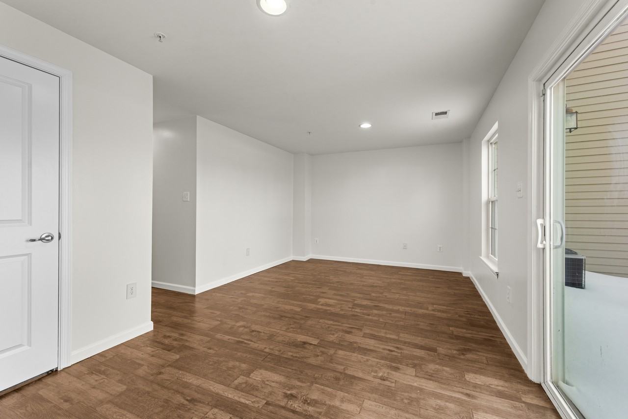 712 White Walnut Ln #1 - Photo 5 of 26