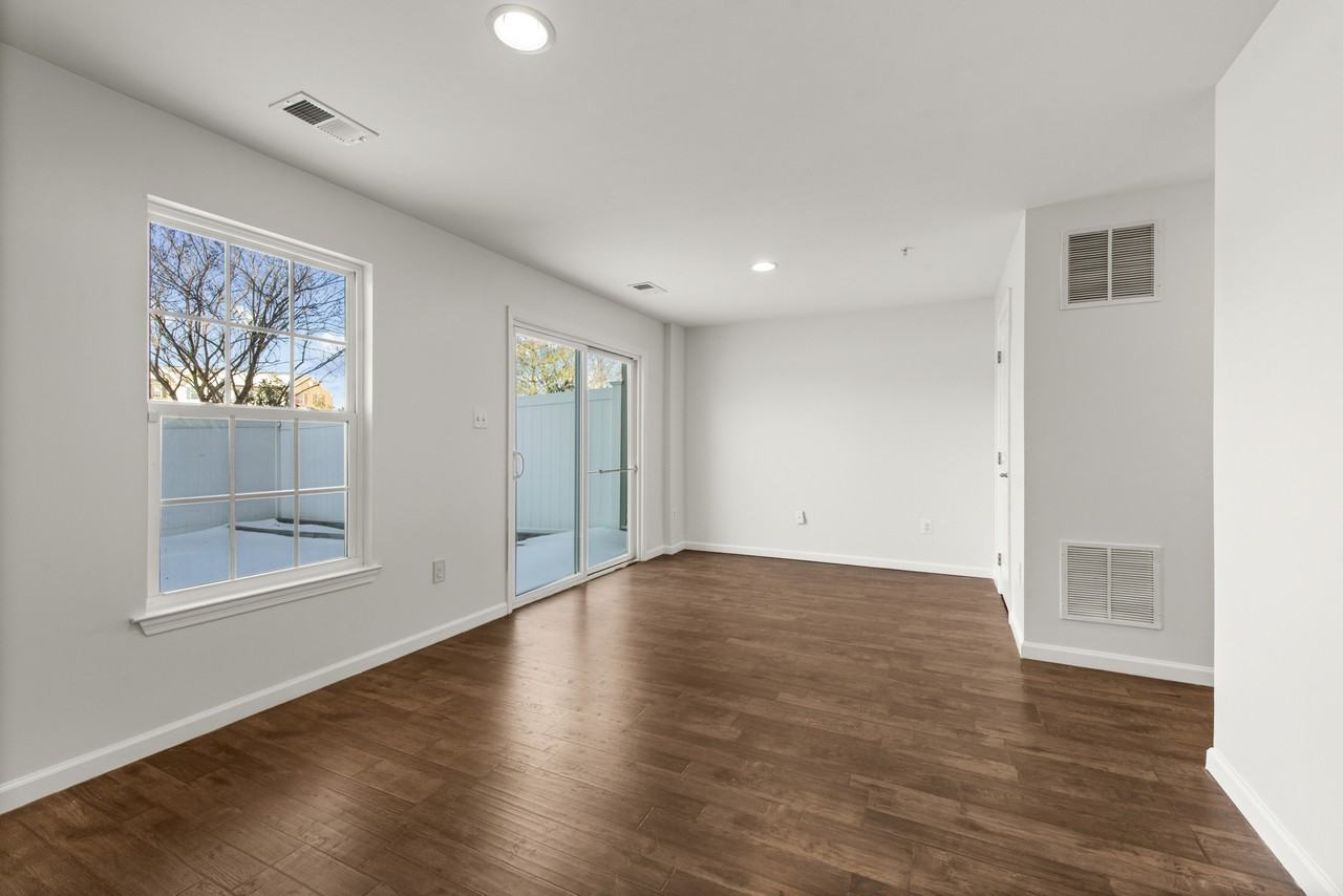 712 White Walnut Ln #1 - Photo 6 of 26