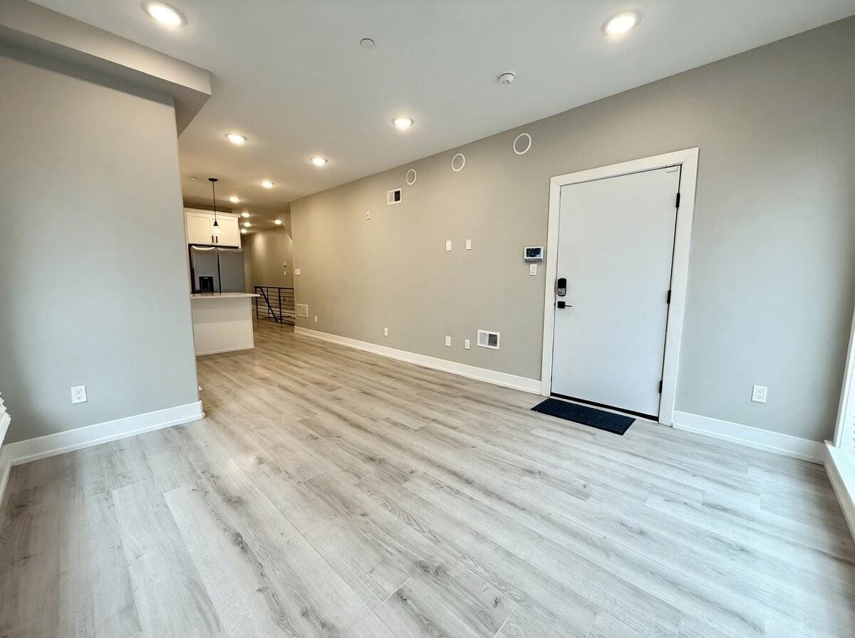 809 N 17th St #1 - Photo 5 of 21