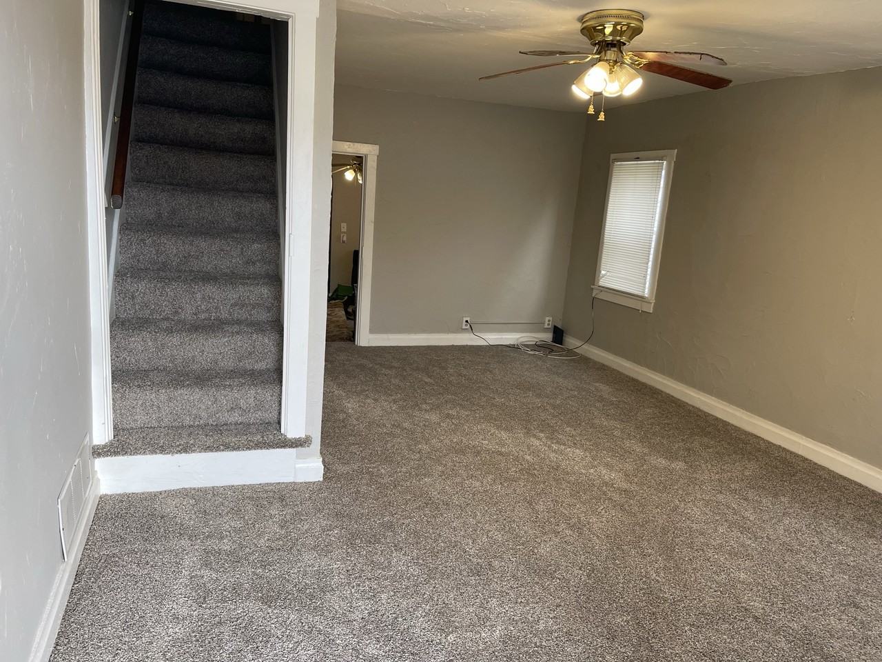 21 E Lancaster St #21 - Photo 5 of 20