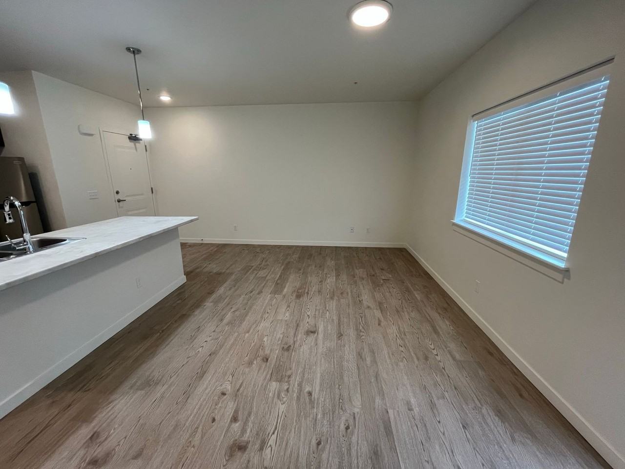 4612 Lexington Sky Ln #104 - Photo 5 of 36