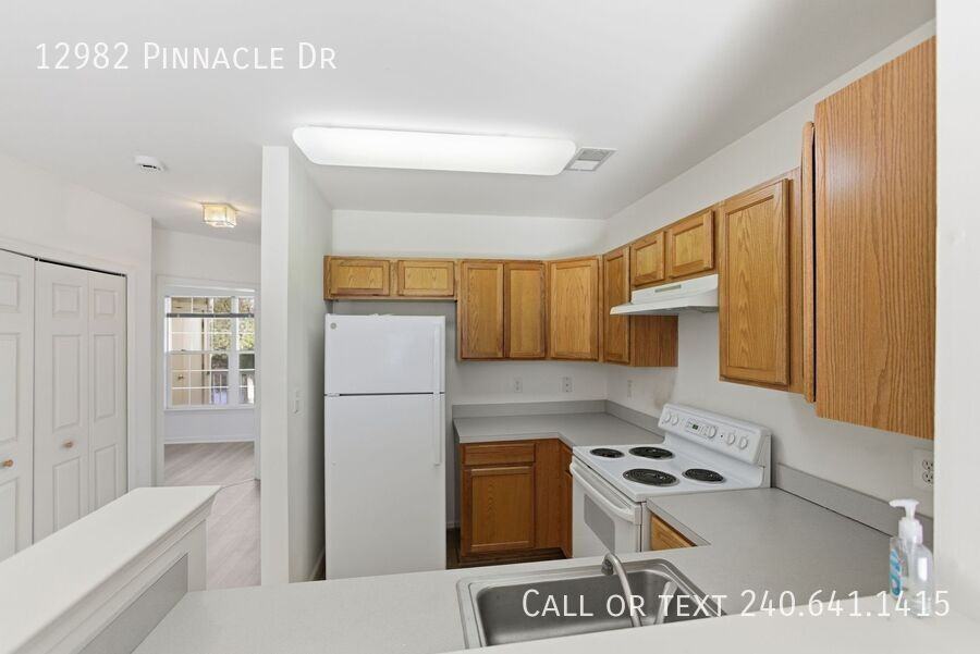 12982 Pinnacle Dr - Photo 6 of 14