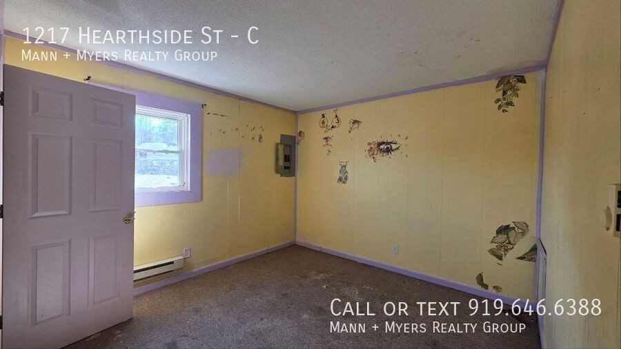 1217 Hearthside St #C - Photo 3 of 12