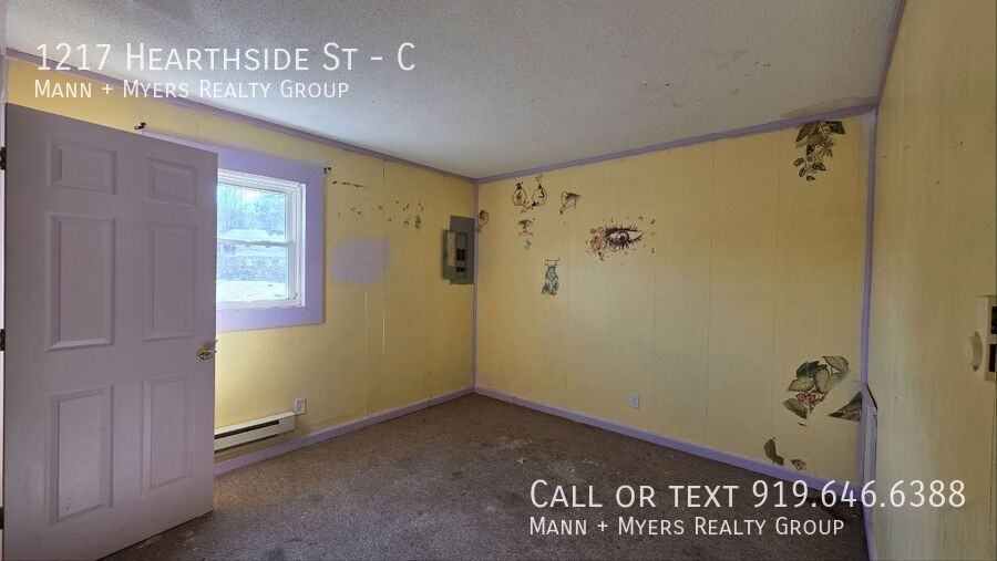 1217 Hearthside St #C - Photo 7 of 12