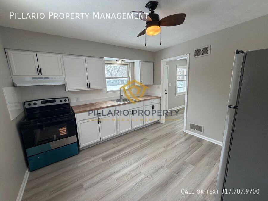 6116 Gifford St - Photo 4 of 11