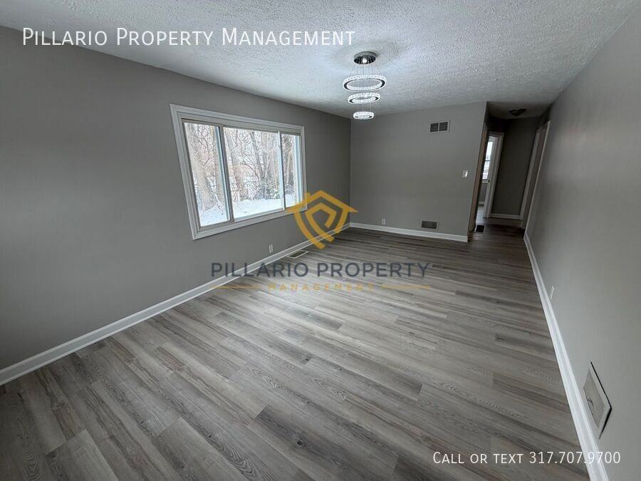 6116 Gifford St - Photo 7 of 11