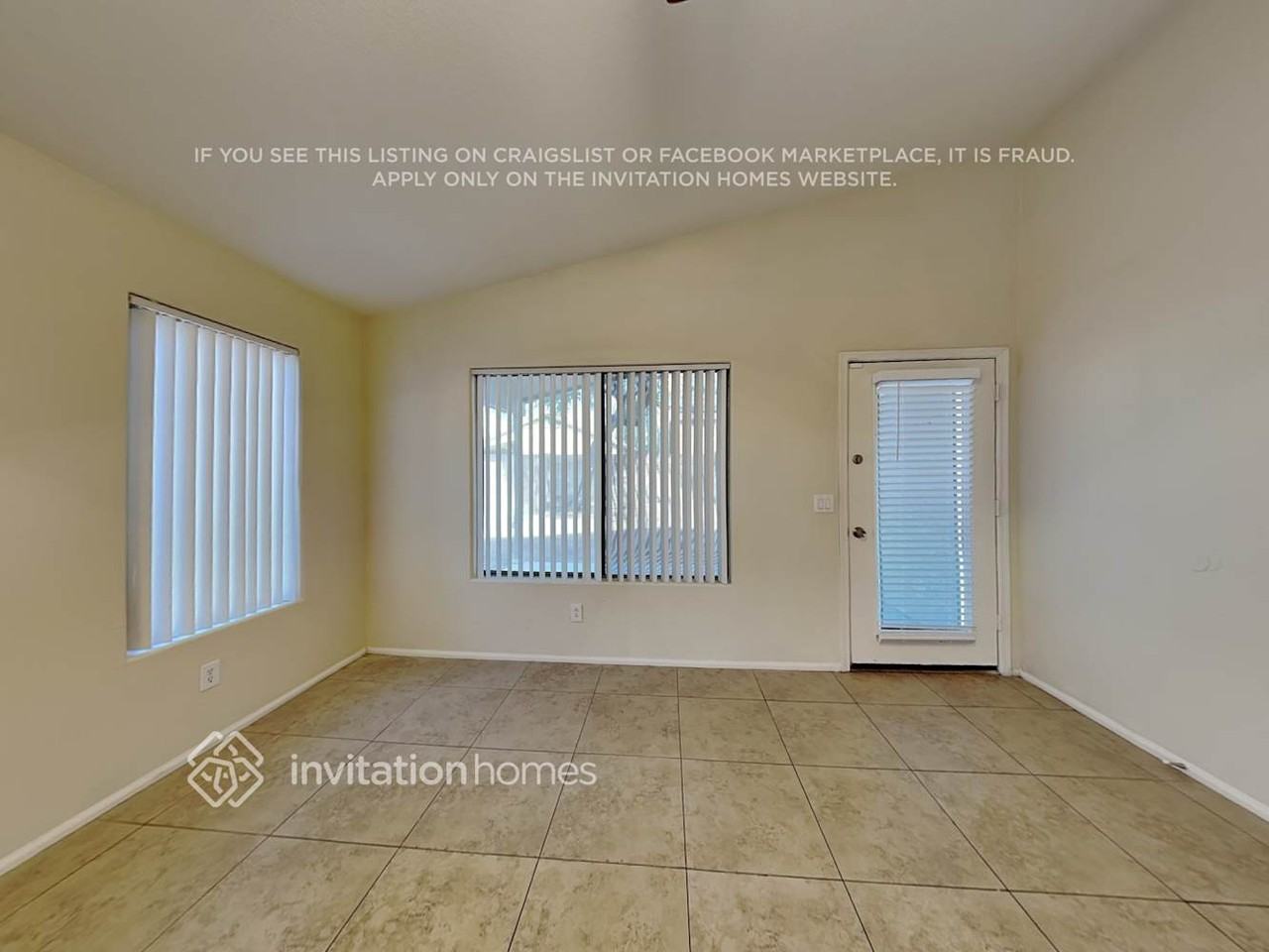 12440 W Montebello Ave - Photo 7 of 17