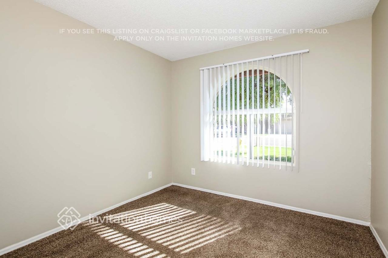 5416 W Diana Ave - Photo 5 of 9