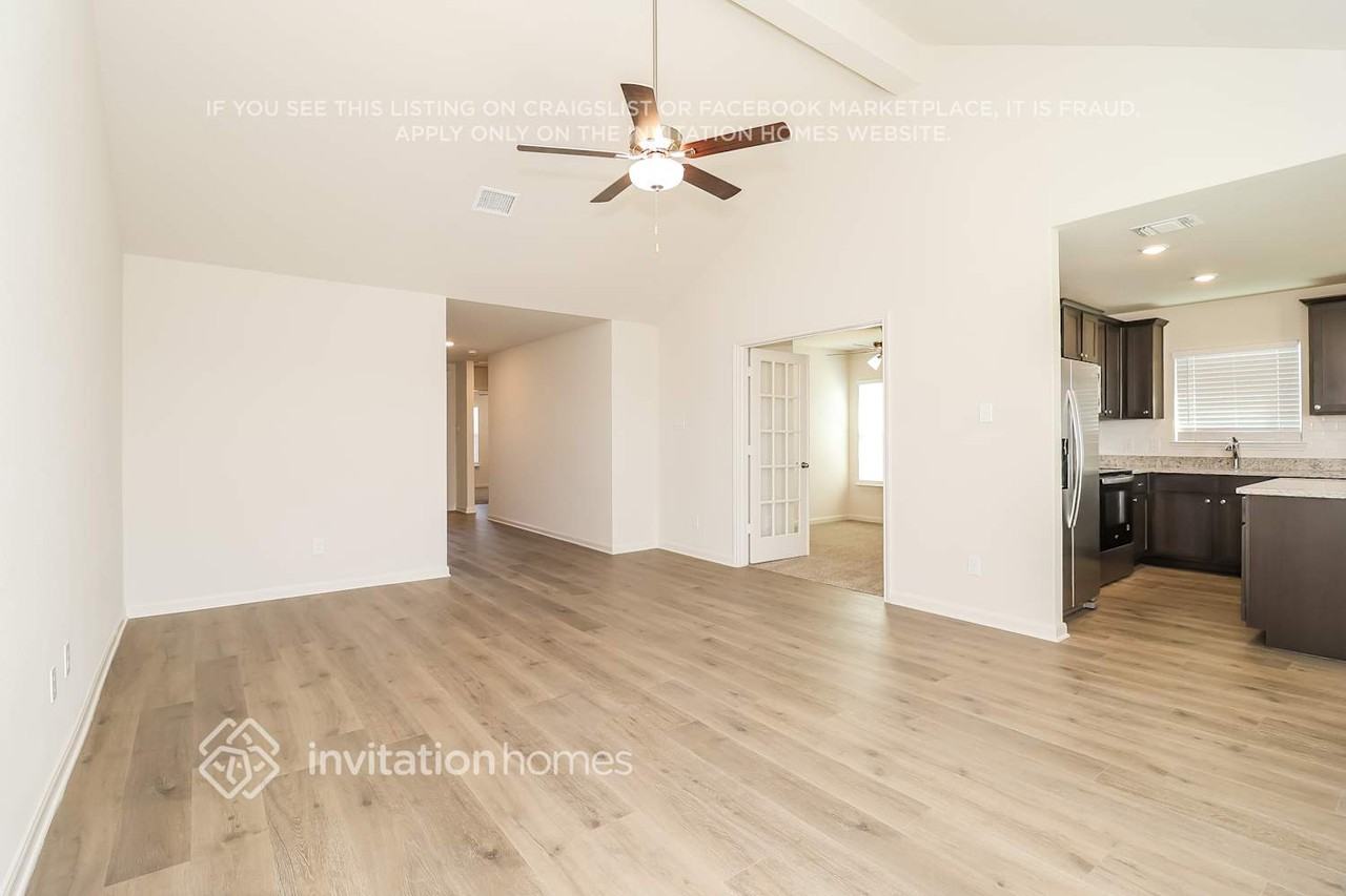 1337 Wind Drift Way - Photo 3 of 17