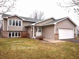 featured image of 3746 Hamlet Ave N