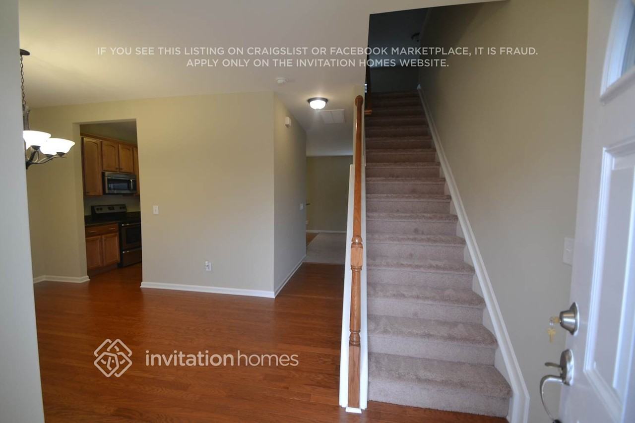 136 Killington Dr - Photo 4 of 24