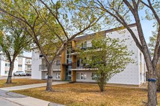 411 Lorne St - Photo 1 of 1