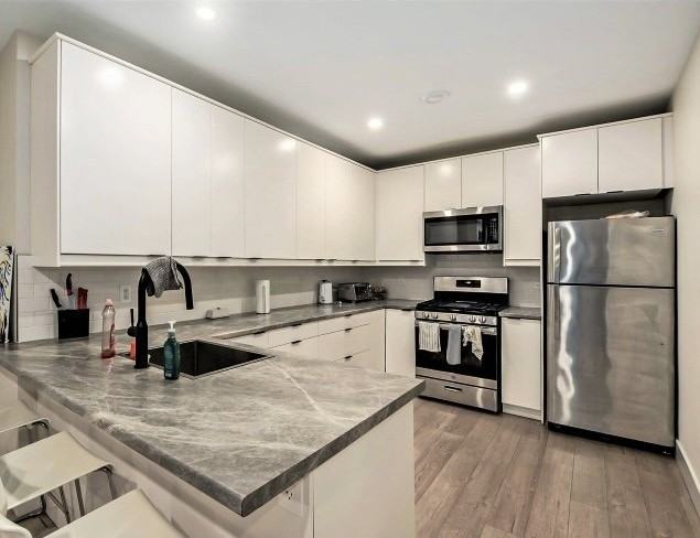 108 Chippewa Ave - Photo 3 of 13