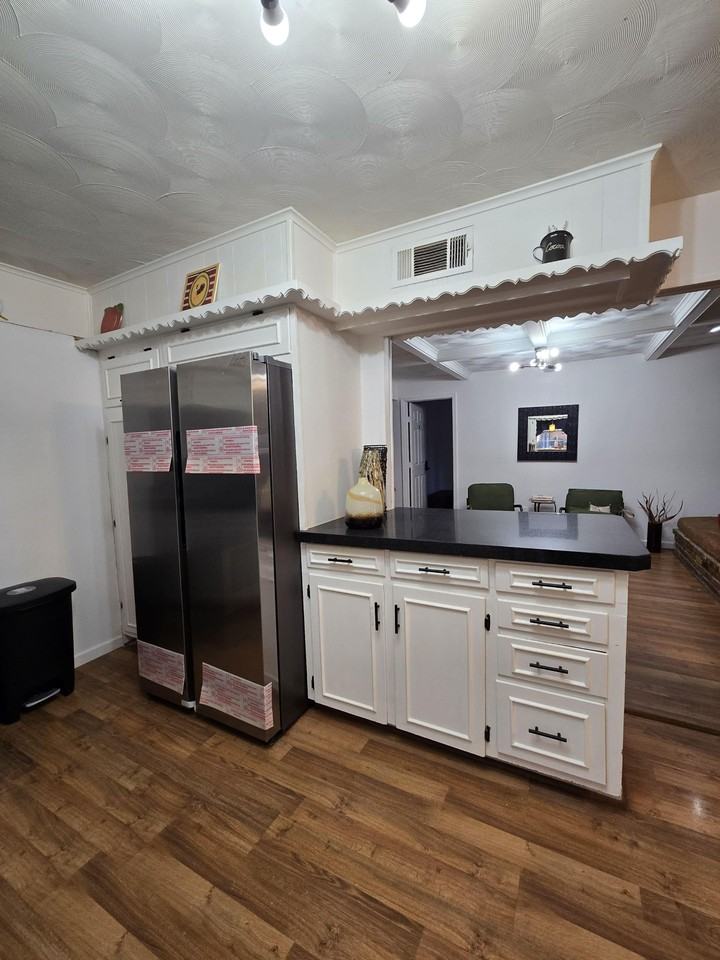 Laurel Canyon Dr - Photo 7 of 50