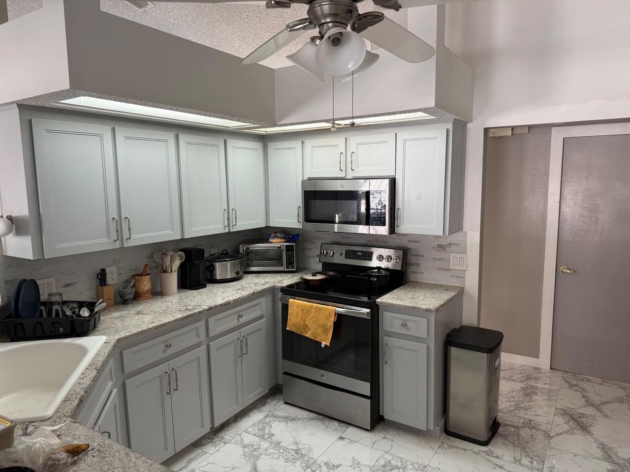 Mount Royal Ln - Photo 4 of 6