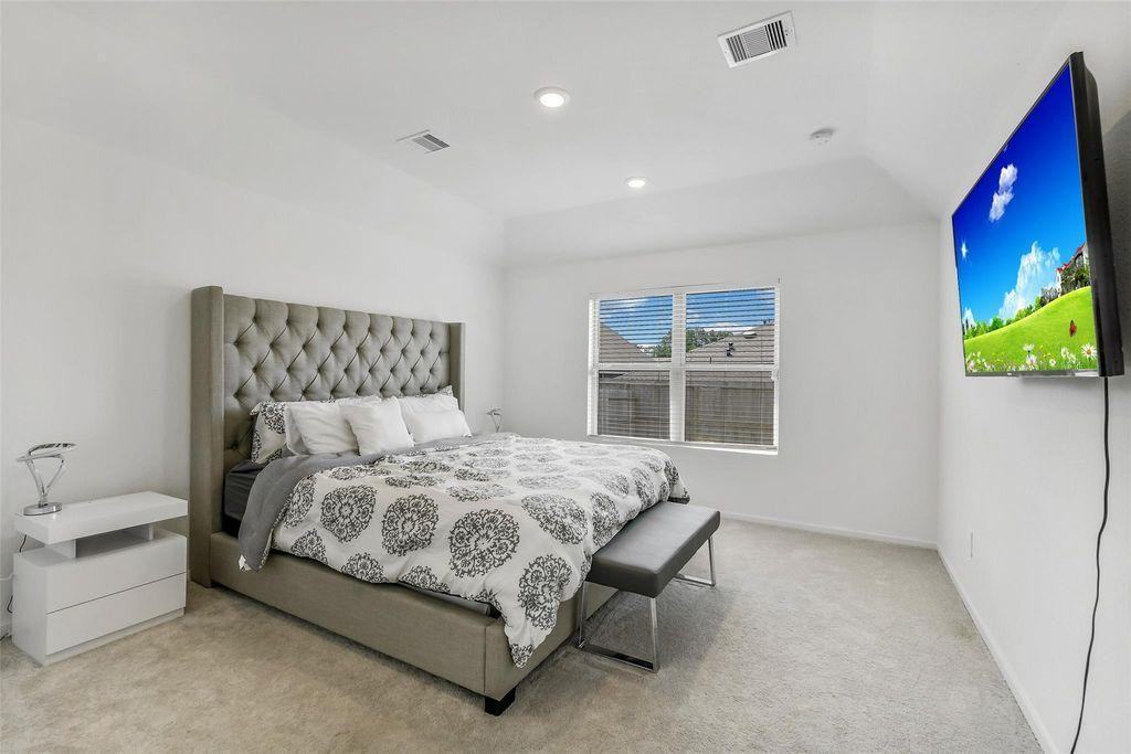 Stonebriar Dr - Photo 2 of 18