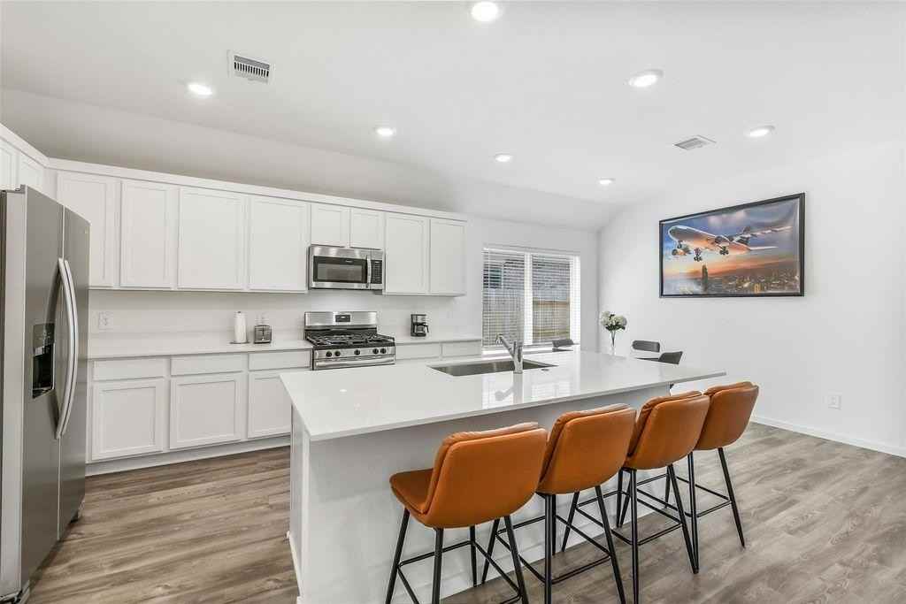 Stonebriar Dr - Photo 2 of 12