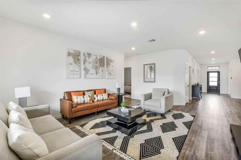 Stonebriar Dr - Photo 4 of 12