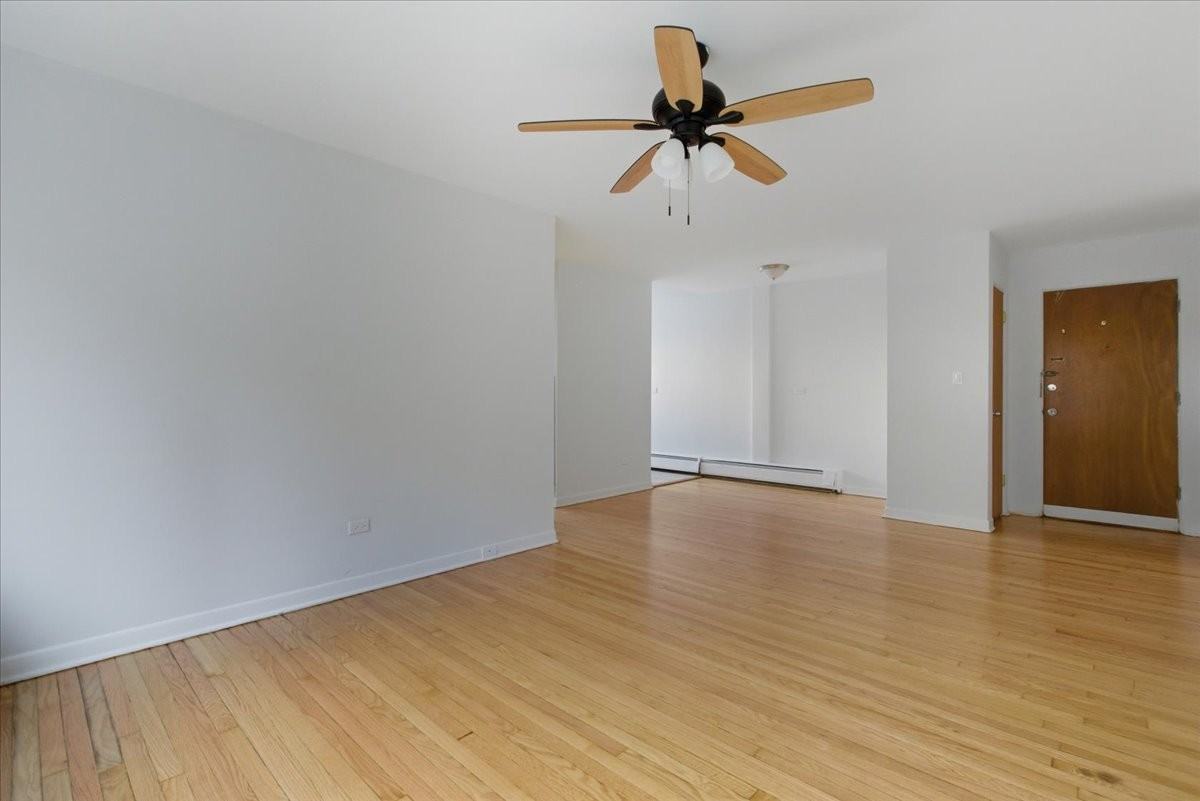 6721 N Hermitage Ave #2C - Photo 7 of 11