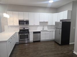 featured image of 1337 W Huron St #1F