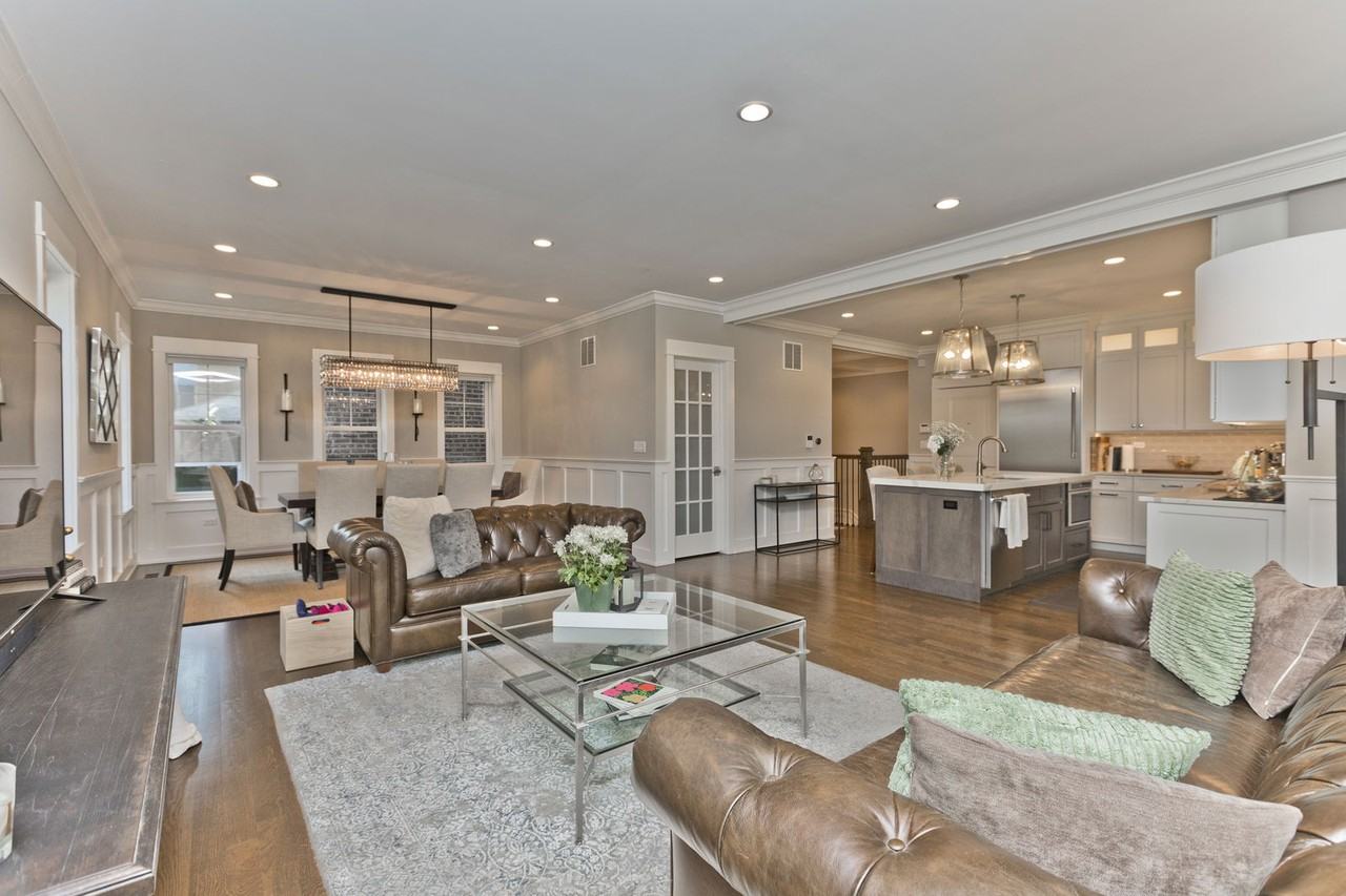 4752 N Hamilton Ave #1N - Photo 7 of 8