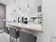 Miami Lakeway S - Photo 3 of 8