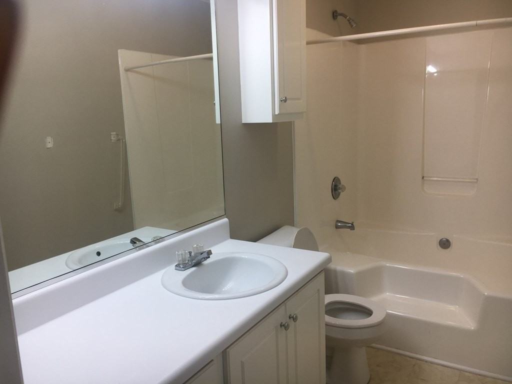 1203 Triple Tree Ln Sw - Photo 5 of 12