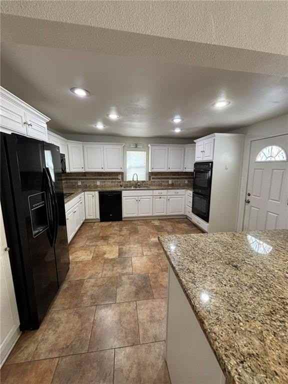 868 N Main St - Photo 2 of 18