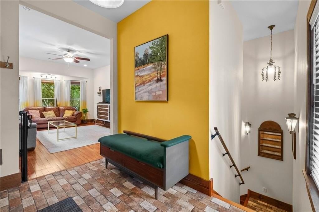 10093 Oklahoma Dr - Photo 5 of 42