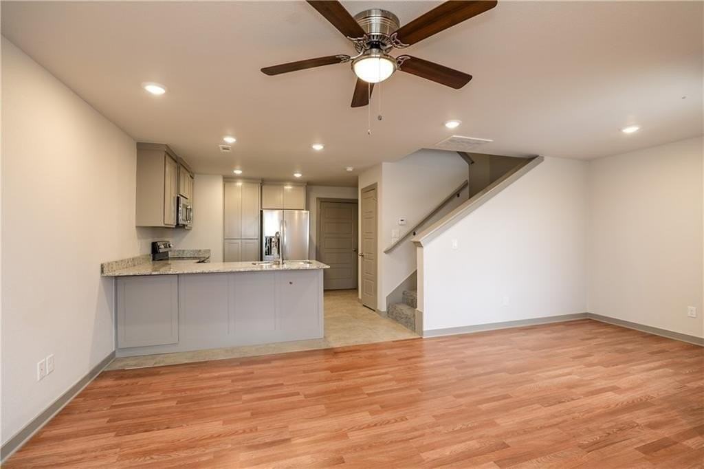 3428 Sw Vel Mews - Photo 4 of 27