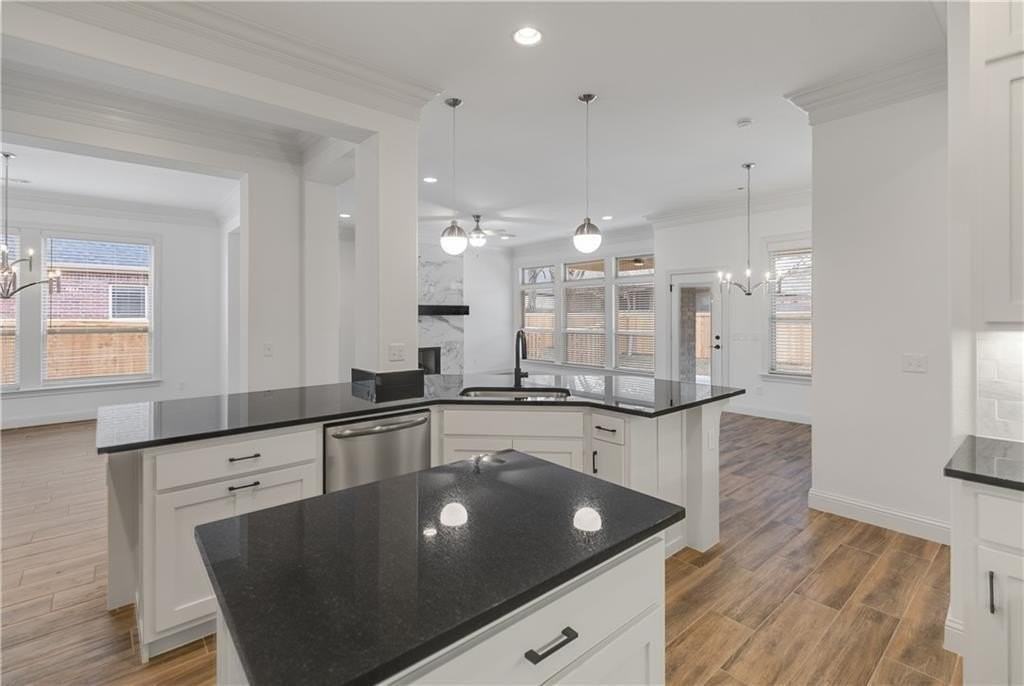 1600 Sw Montrose Ave - Photo 4 of 35