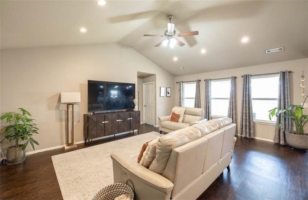 6108 Sw Warrington Rd - Photo 5 of 27