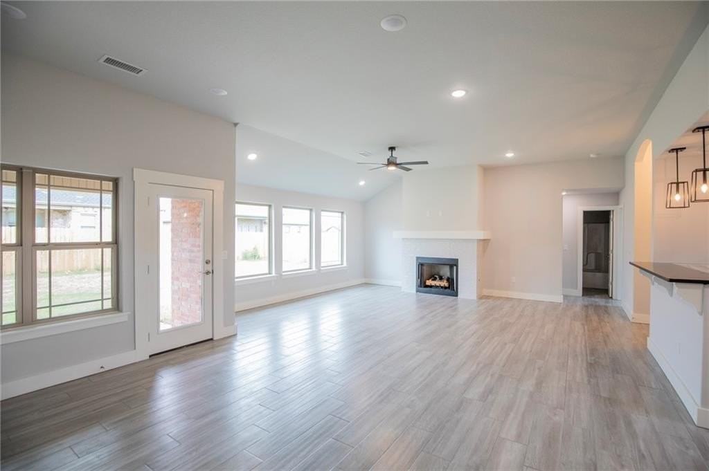 1029 Autumn Royal Ave - Photo 6 of 17