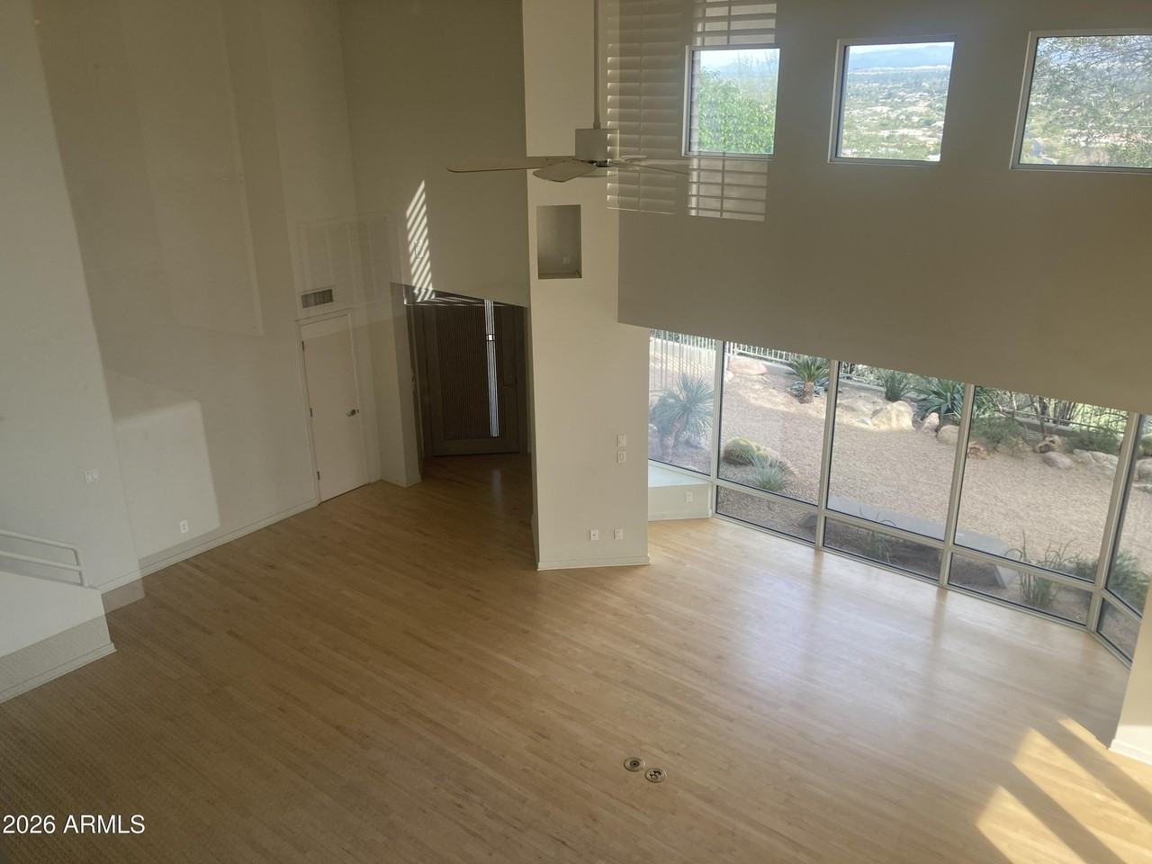 6301 E Hummingbird Ln - Photo 6 of 12