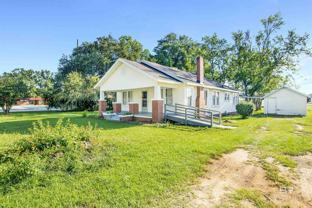 109 Armstrong Ave - Photo 1 of 1