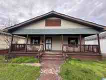 1304 Avenue G - Photo 1 of 1