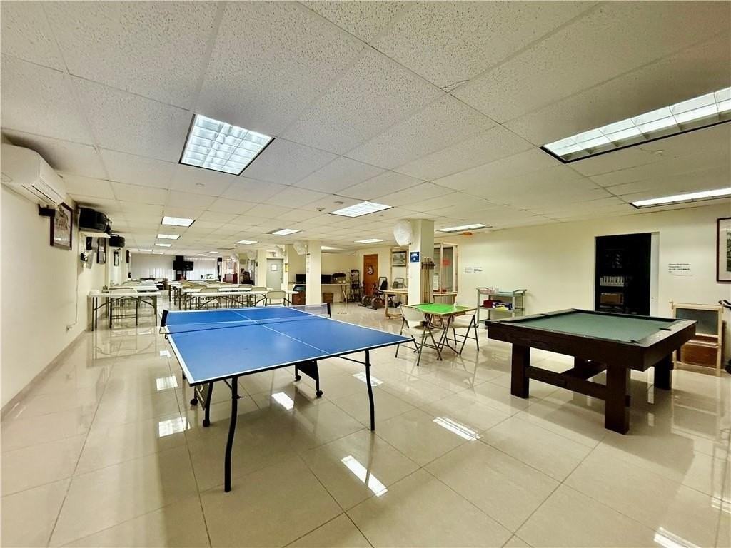 843 52nd St #LL - Photo 6 of 10