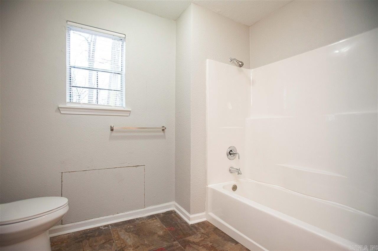 5202 N Walnut Rd - Photo 7 of 12