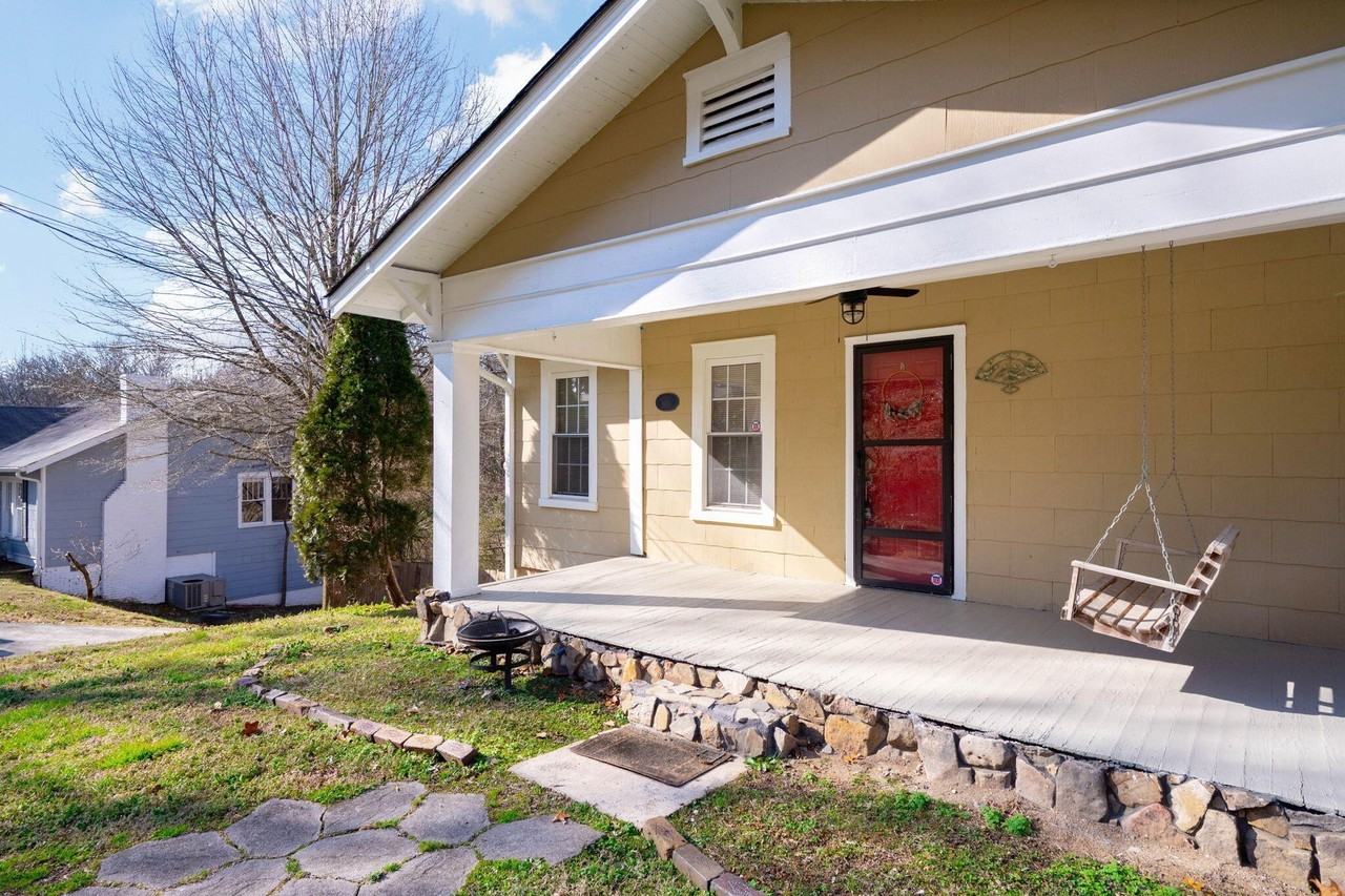 3122 Navajo Dr - Photo 4 of 29