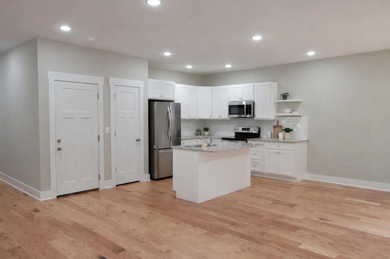 8476 Old Cleveland Pike - Photo 6 of 32